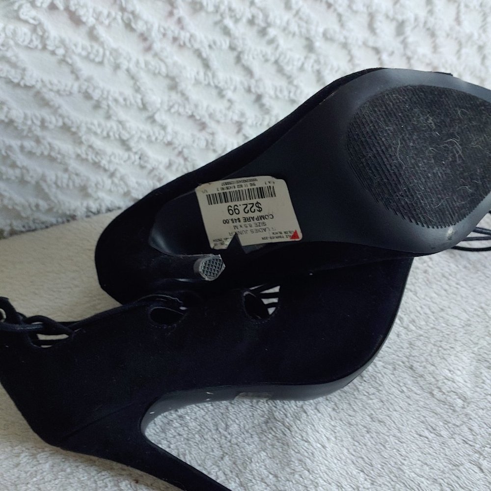 NWT QUPID Lace-Up Faux Suede w/ Tassled Long LegWrap Laces - Picture 7 of 7